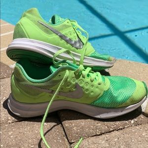 nike downshifter 7 green